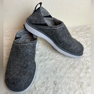 Samuel Hubbard Spring Back Men's 8.5 M Gray Slip-On Fleece Graphite Pet Shoe